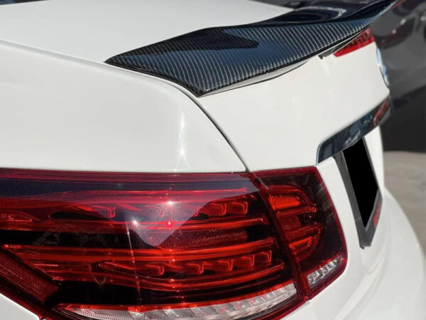 Mercedes-benz e class c207 coupe rt style carbon fiber boot spoiler