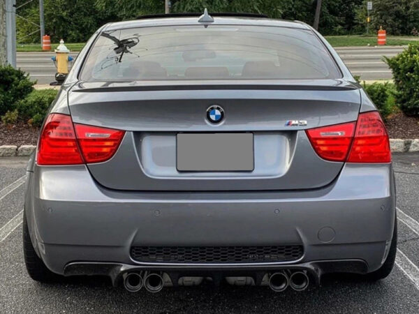 Bmw 3 series e90 m3 vrs style carbon fiber quad exhaust rear diffuser