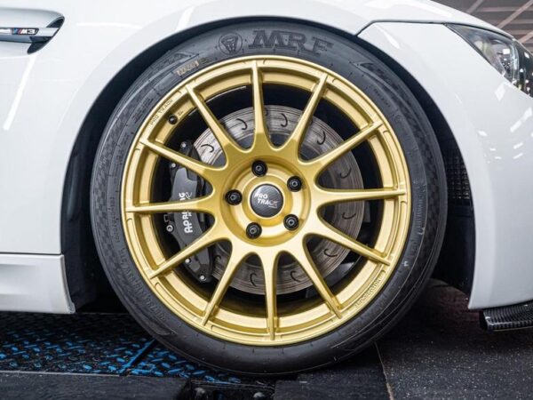 Bmw e90 e92 e93 m3 gt4 style carbon fiber front splitter