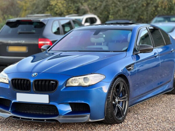 Bmw f10 m5 carbon fiber vrs style front splitter