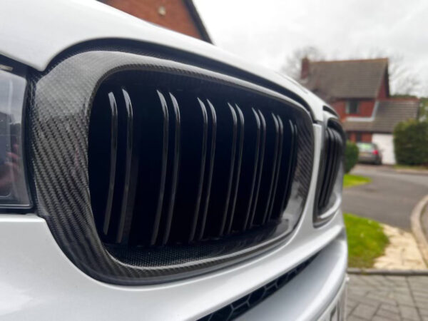 Bmw x5 x6 x5m x6m f15 f16 f85 f86 m style carbon fiber double kidney grilles