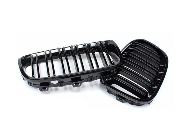 Bmw 1 series f20 f21 pre lci m style gloss black double kidney grilles