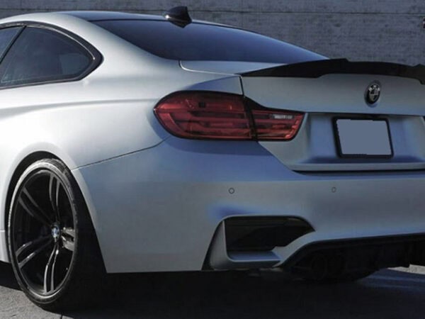 Bmw m4 f82 gloss black boot spoiler