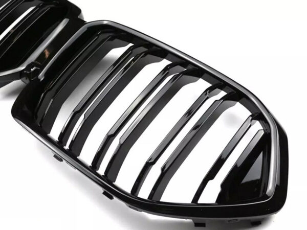 Bmw x6 g06 f96 x6m gloss black double kidney grilles