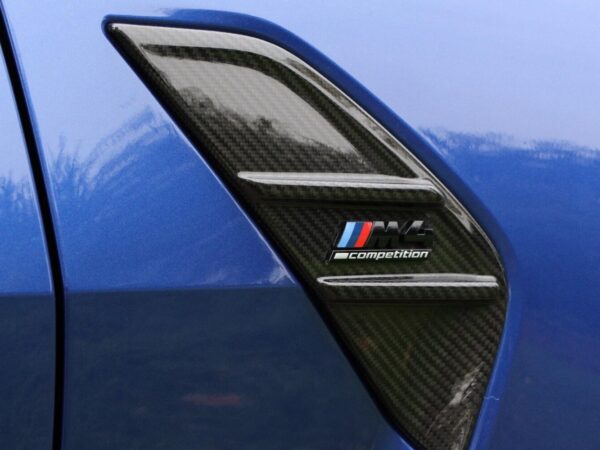 Bmw m4 g82 g83 prepreg carbon fiber full replacement side vents fender trims