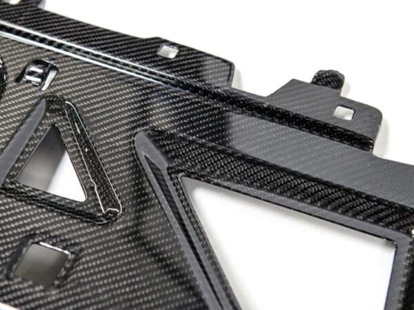 Bmw m3 m4 g80 g81 g82 g83 prepreg carbon fiber cooling shroud slam panel