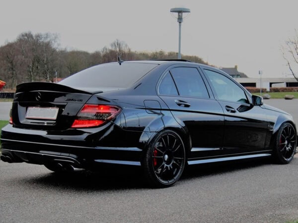 MERCEDES-BENZ C Class W204 SALOON RT Style GLOSS BLACK Boot Spoiler