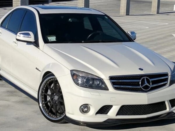 Mercedes-benz c class c204 s204 w204 c63 amg carbon fiber side skirts