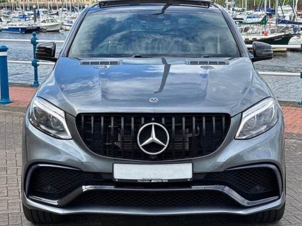 MERCEDES-BENZ GLE Class C292 AMG GLOSS BLACK PANAMERICANA GT Style Grille