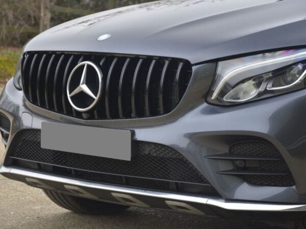 Mercedes-benz glc class x253 15-19 gloss black panamericana gt style grille with cam