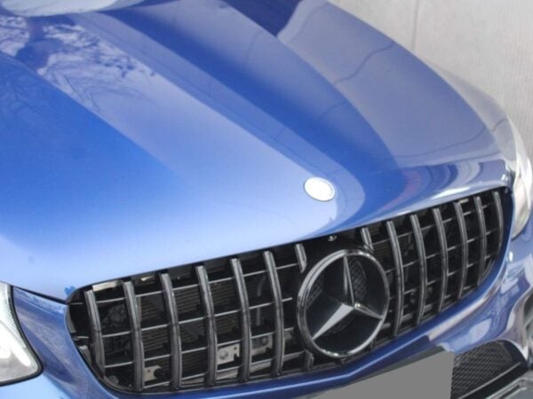 Mercedes-benz glc class x253 15-19 gloss black panamericana gt style grille w/o cam