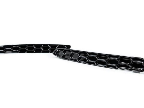 Alternative view of ACEXXON REAR REFLECTOR HONEYCOMB INSERT SET BMW F87 M2 M2C