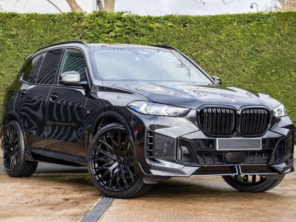 Alternative view of BMW X5 G05 LCI M Sport PERFORMANCE Style GLOSS BLACK Full Body Kit