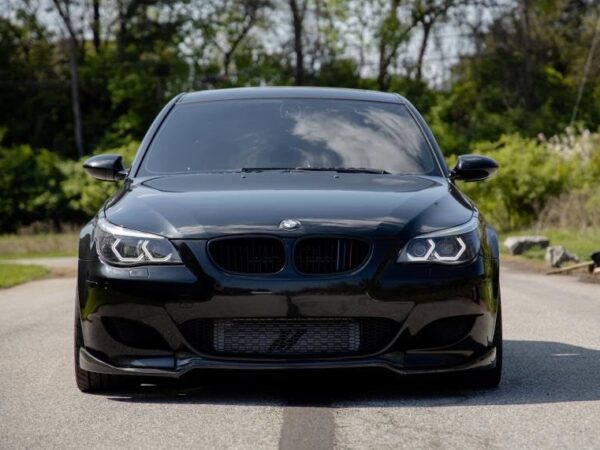 Mmoc e60 06 install4 mdjrle7wllv3h2wp