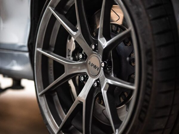 Mmr wheel stud nut kit 52083136837 o scaled