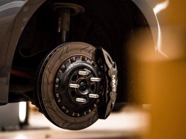 Mmr wheel stud nut kit 52083136942 o scaled