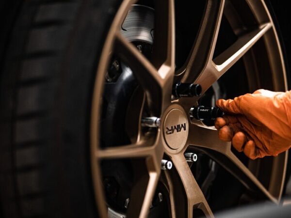 Mmr wheel stud nut kit 52084191698 o scaled