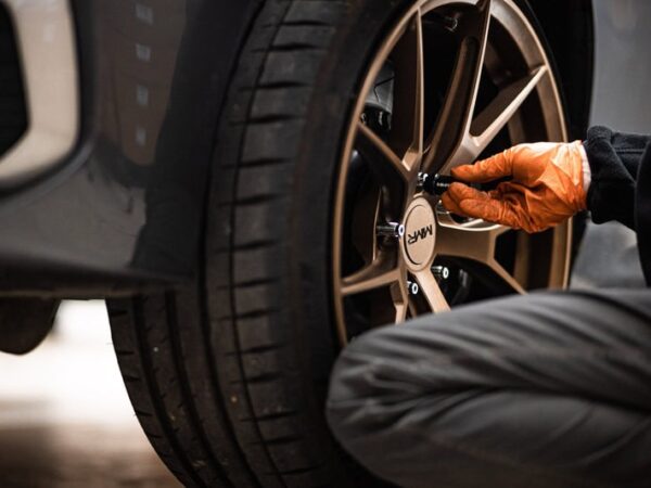 Mmr wheel stud nut kit 52084412229 o scaled