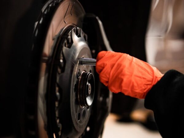 Mmr wheel stud nut kit 52084667010 o scaled