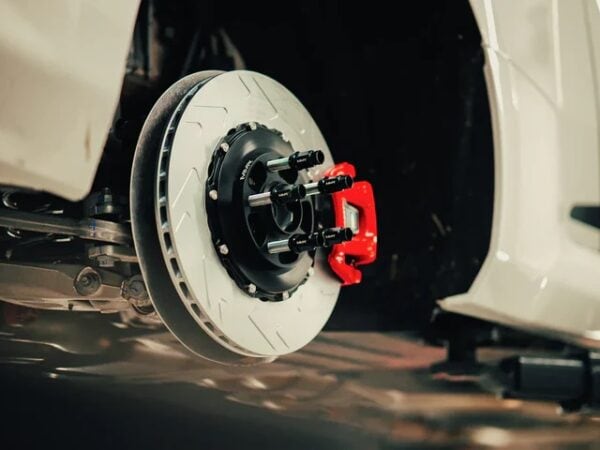 Mmr30 1602r fitted 1 1024x1024 4b0322a0 2b37 46c7 8db6 a635fe92a717 720x