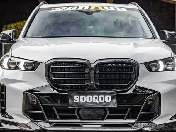 Alternative view of SOOQOO BMW G05 X5 LCI Prepreg CARBON FIBRE Front Bumper Side Trims