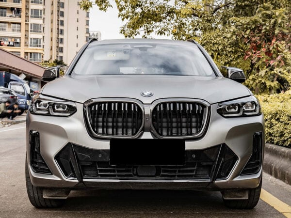 Alternative view of BMW G08 iX3 Prepreg CARBON FIBRE Double Kidney Grille