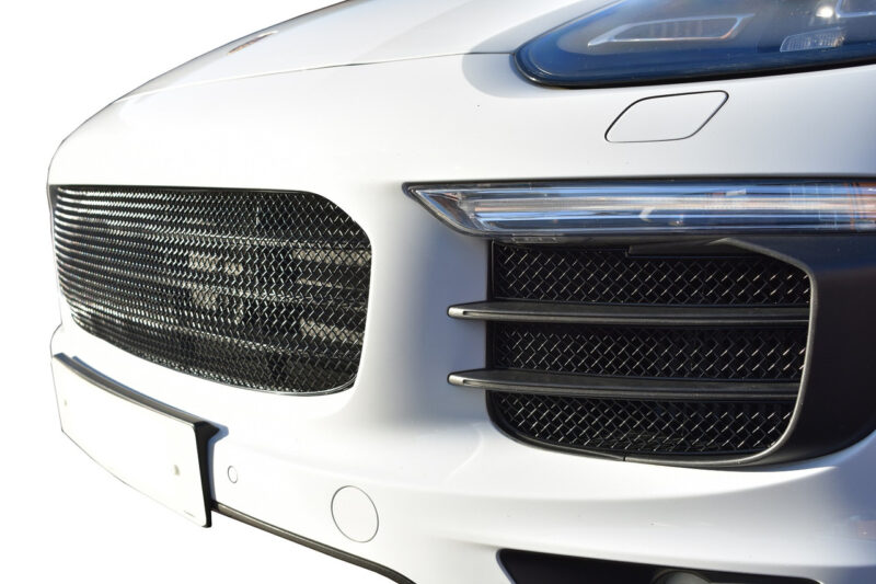 Zunsport porsche cayenne 958. 2 grilles