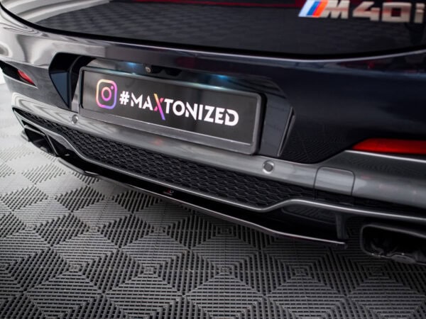 Alternative view of Maxton Design Gloss Black Rear Diffuser For BMW X4 G02 M40i