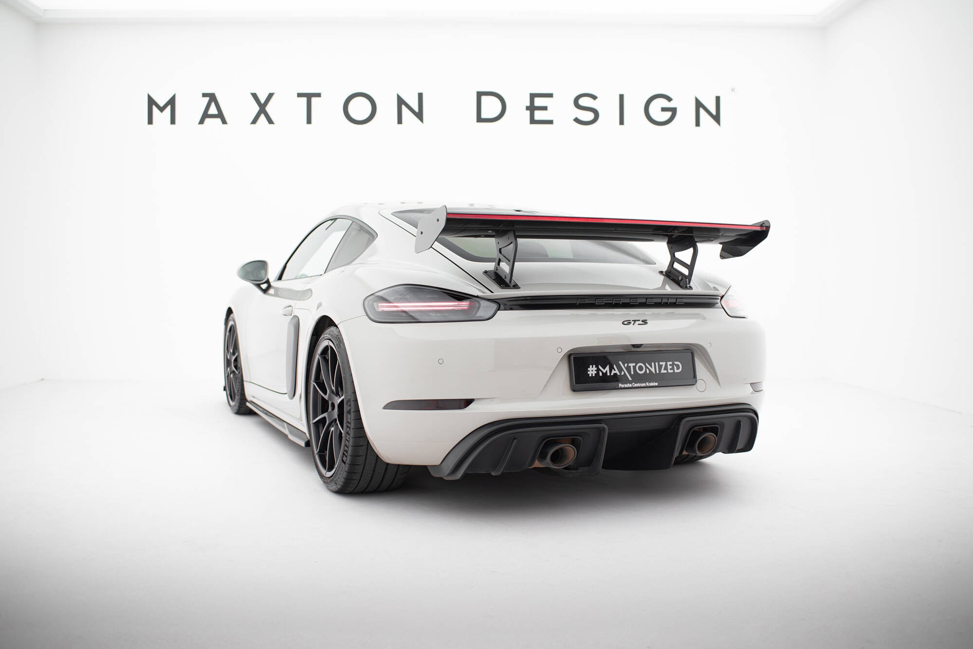 Maxton design prepreg carbon fibre spoiler v. 2 with internal brackets & led for porsche 718 cayman 982c - image 7