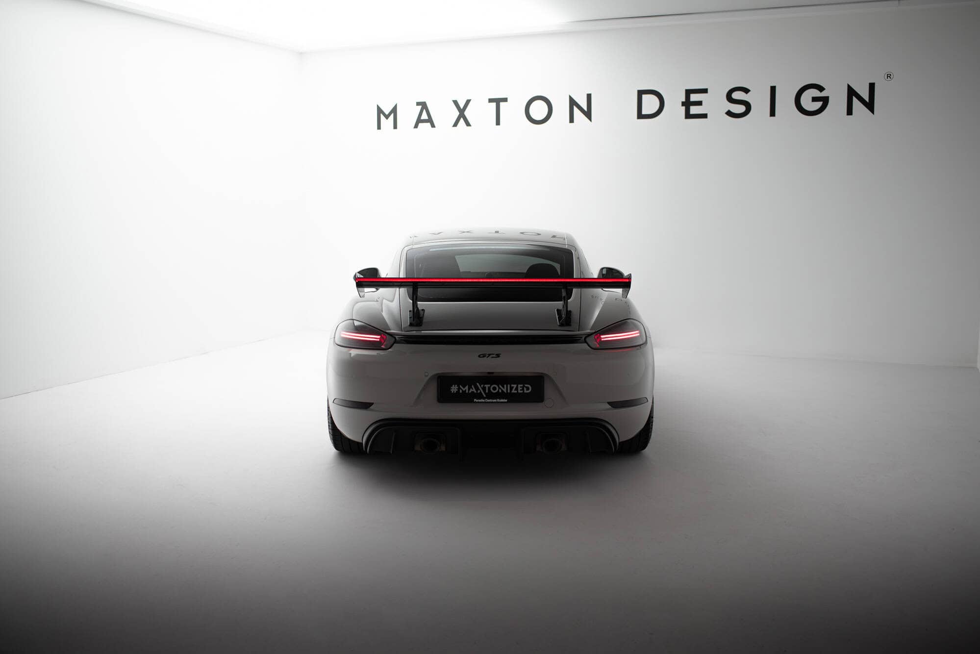 Maxton design prepreg carbon fibre spoiler v. 2 with internal brackets & led for porsche 718 cayman 982c - image 2