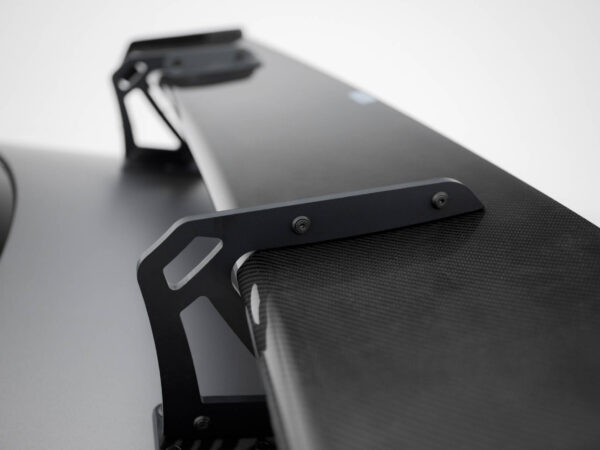 Pol po carbon spoiler with upper swan mounting led mercedes benz cla coupe c118 c118 facelift 21587 2