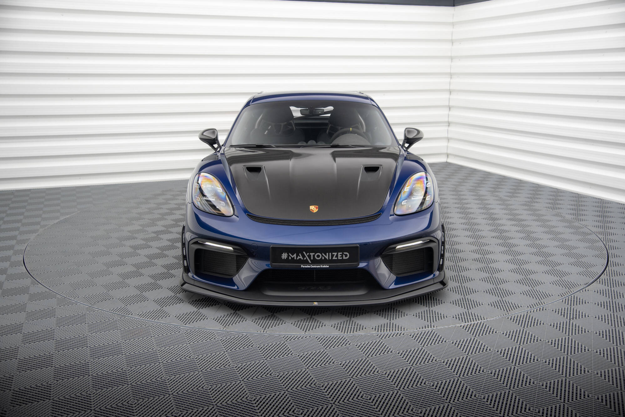 Maxton design gloss black front splitter for porsche 718 cayman gt4 rs 982c - image 2