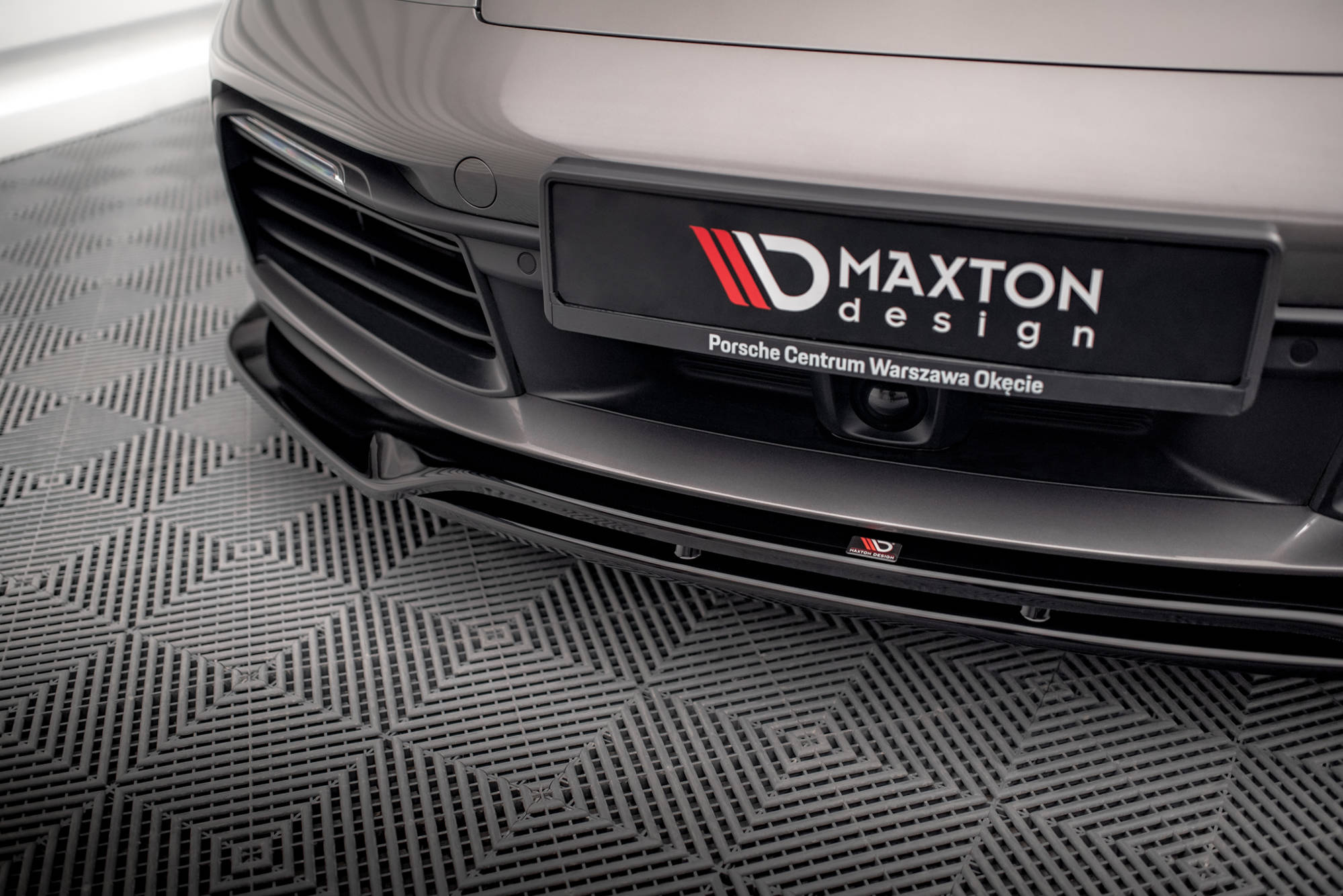 Maxton design gloss black front splitter for porsche 911 carrera 4s 992 - image 3