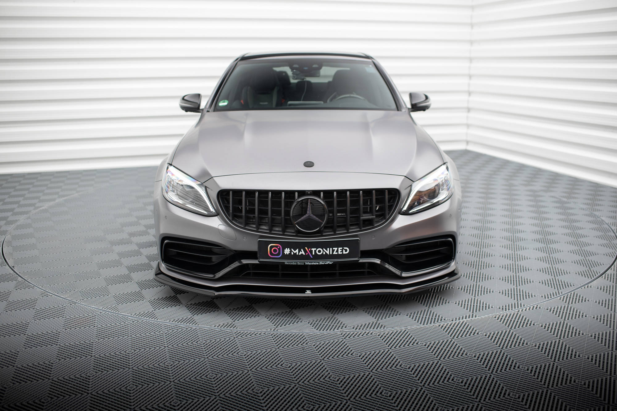 Maxton design gloss black front splitter v. 1 for mercedes-benz amg c63 w205 - image 2