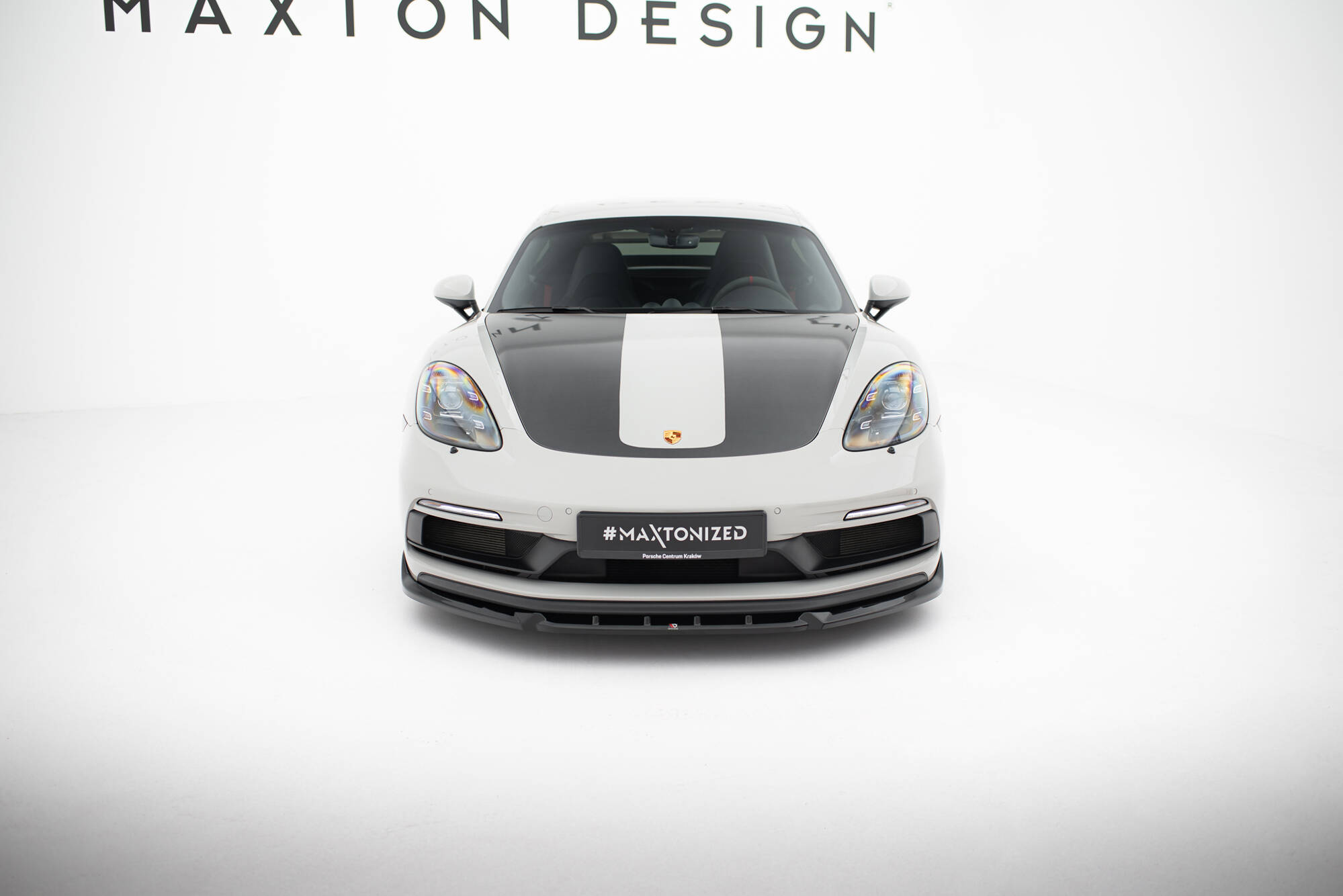 Maxton design gloss black front splitter v. 2 for porsche 718 cayman gts 982c - image 2