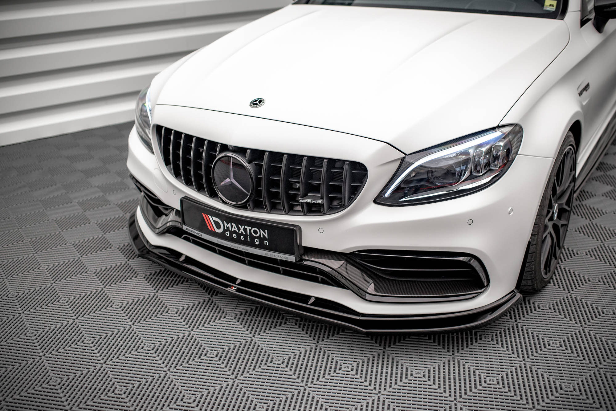 Maxton design gloss black front splitter v. 3 for mercedes-benz amg c63 c205 lci - image 3