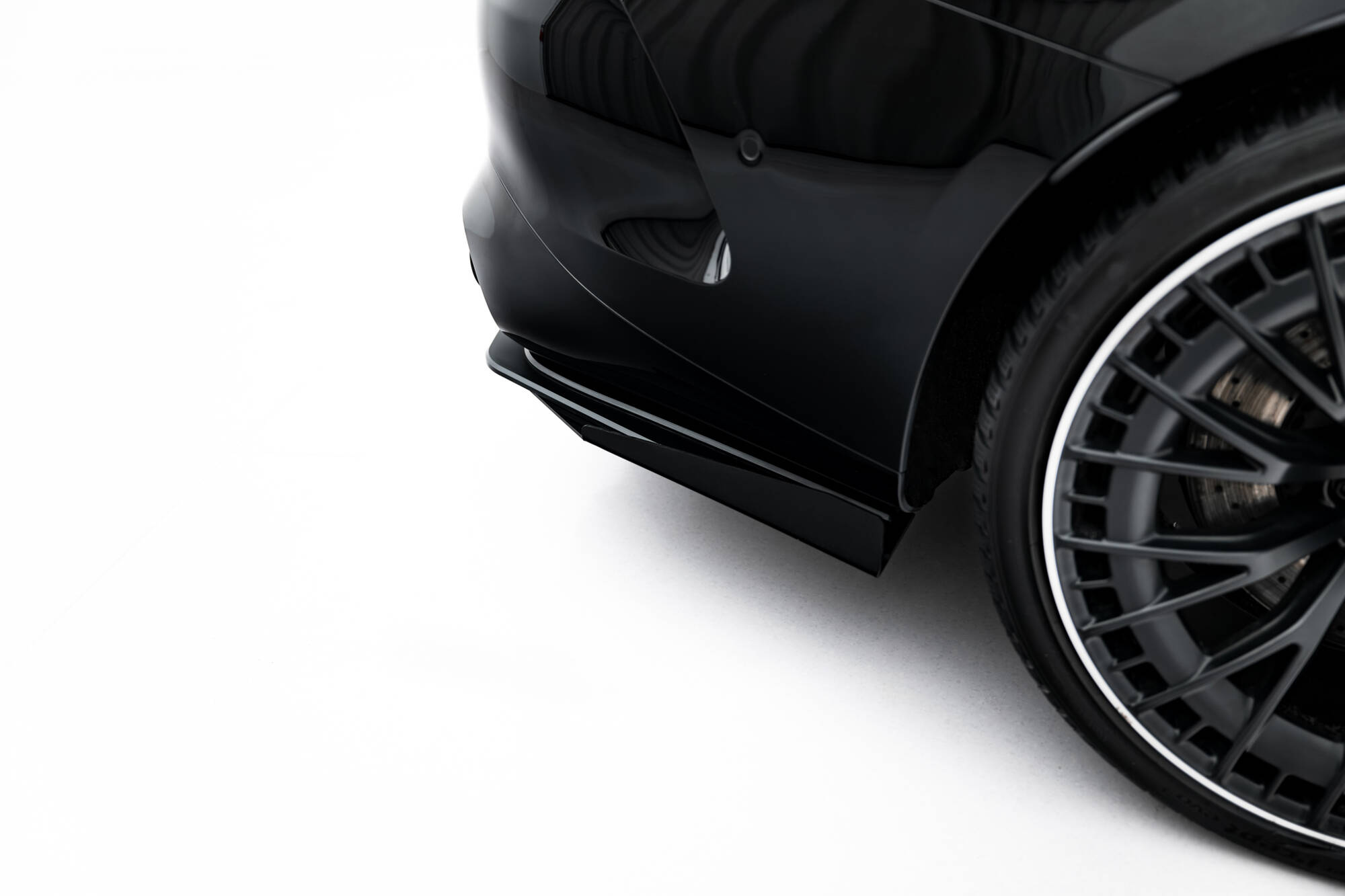 Maxton design gloss black rear side flaps for mercedes-benz amg cle53 c236 - image 5