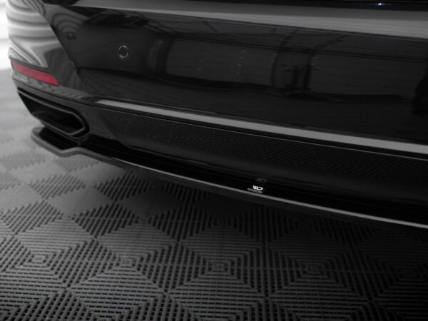 Pol po rear splitter bmw 7 g11 g12 facelift 20212 4