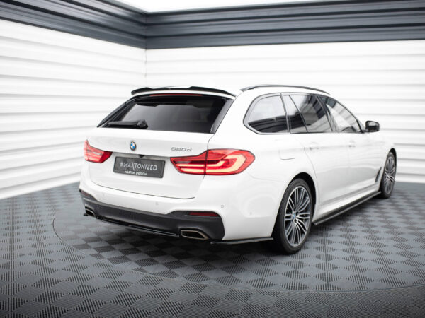 Alternative view of Maxton Design Gloss Black Rear Diffuser For BMW 5 Series G30 G31 M Sport