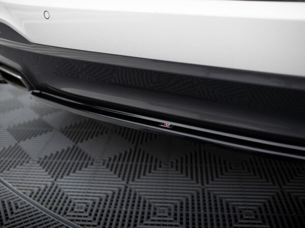 Pol po rear splitter for bmw 5 g30 g31 m pack 5678 4