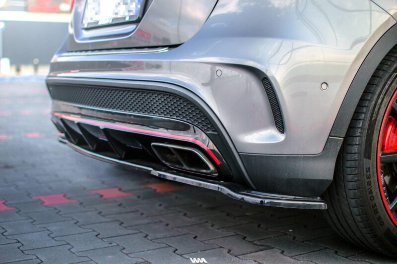 Maxton design gloss black rear diffuser for mercedes-benz amg gla45 x156