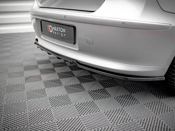 Pol po rear splitter with vertical bars bmw 1 e81 facelift 19201 4