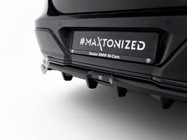 Pol po rear splitter with vertical bars bmw 7 m pack g70 17896 2