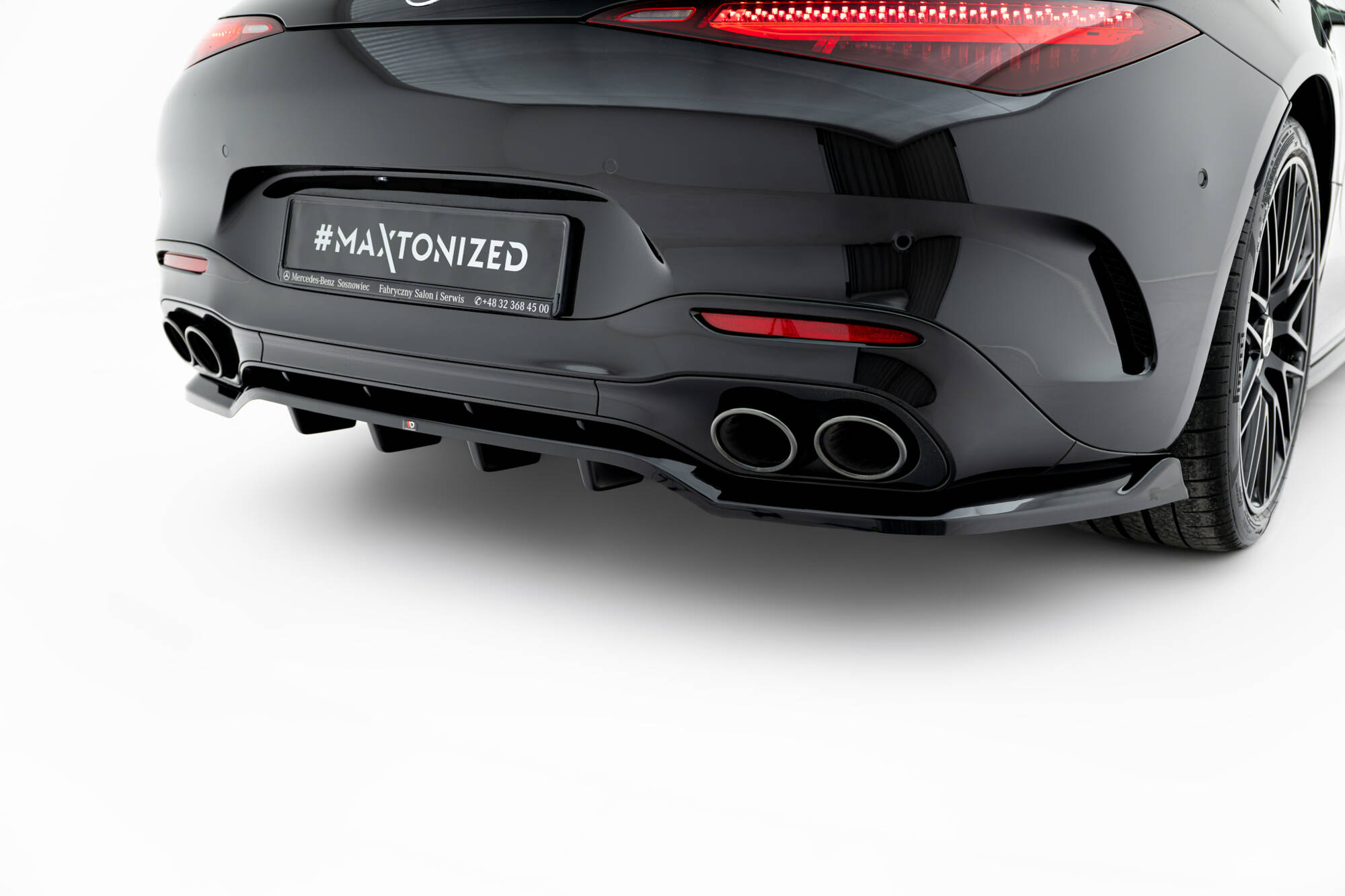 Maxton design gloss black rear diffuser for mercedes-benz amg sl63 r232 - image 4