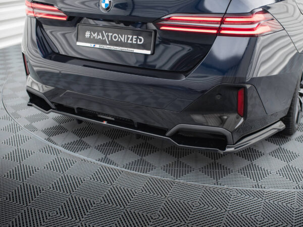 Pol po rear splitter with vertical bars v 1 bmw 5 i5 m pack g60 20601 3