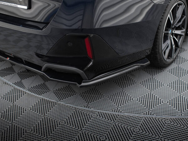 Pol po rear splitter with vertical bars v 1 bmw 5 i5 m pack g60 20601 4