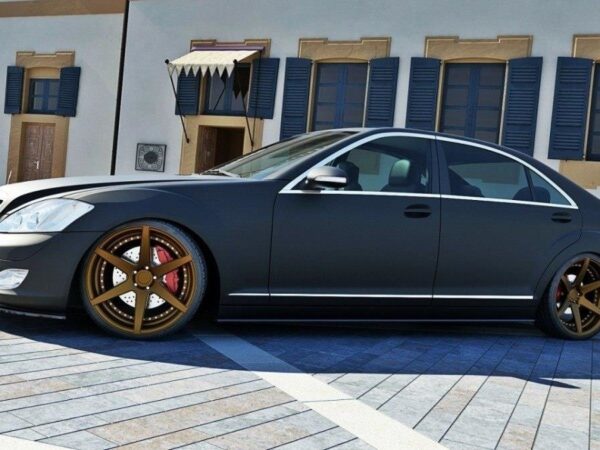 Maxton Design Gloss Black Side Skirts for Mercedes-Benz W221 Long