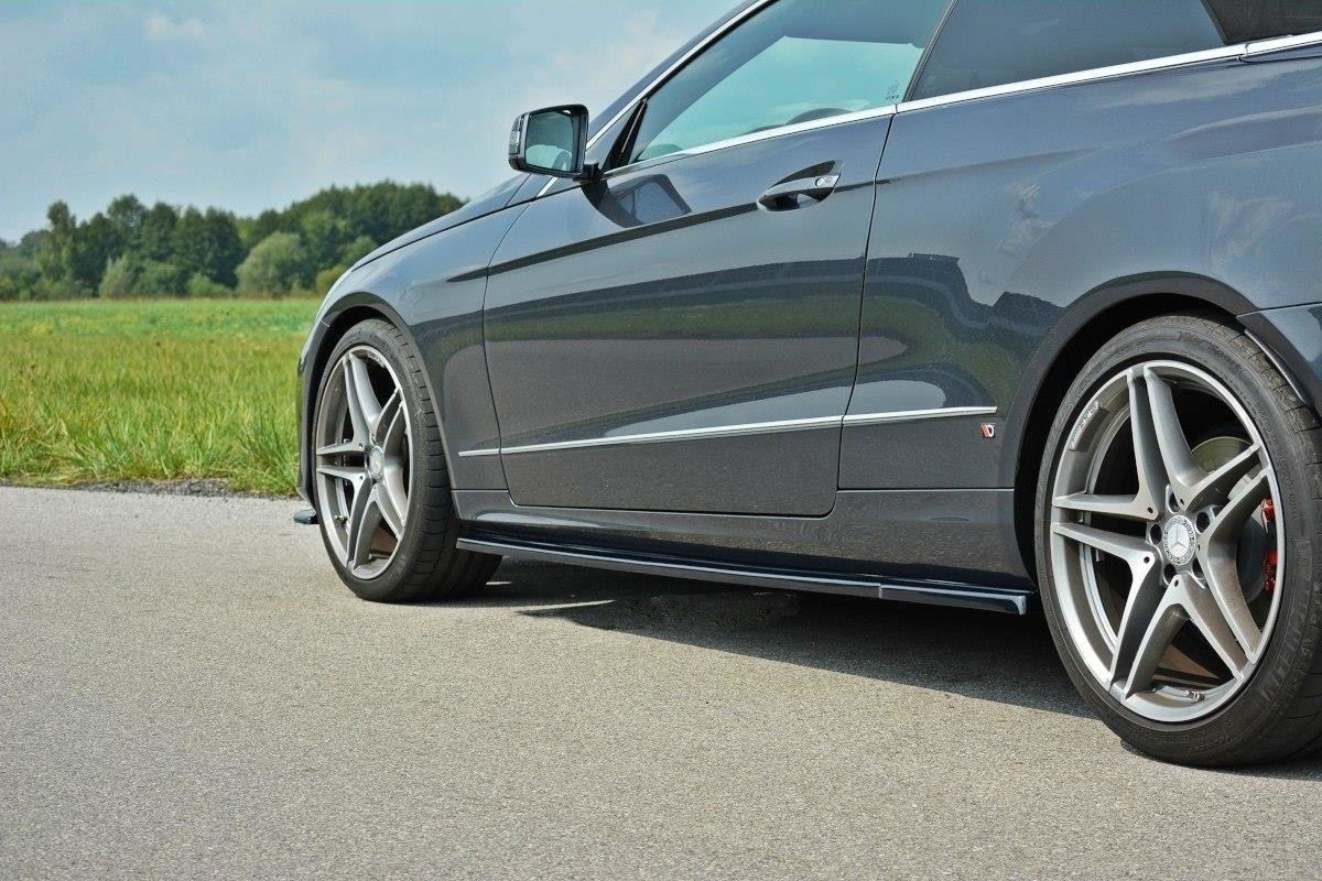 Maxton design gloss black side skirts for mercedes-benz c207 a207 lci - image 3