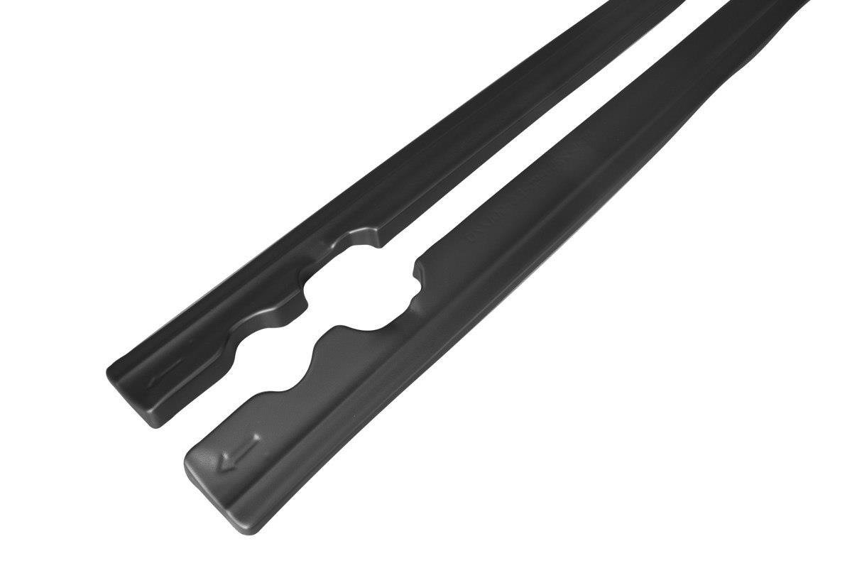 Maxton design gloss black side skirts v. 1 for mercedes-benz amg c63 s205 - image 5