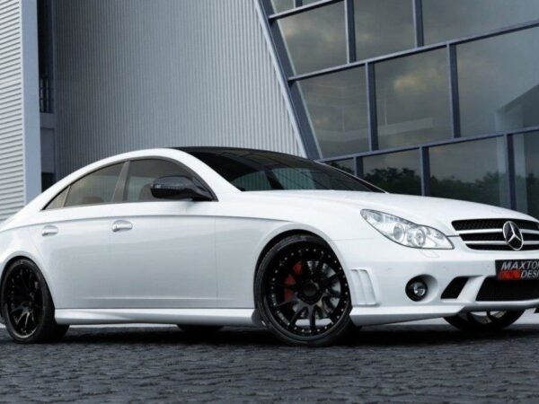 Maxton Design FRP Side Skirts AMG Style For Mercedes-Benz C219